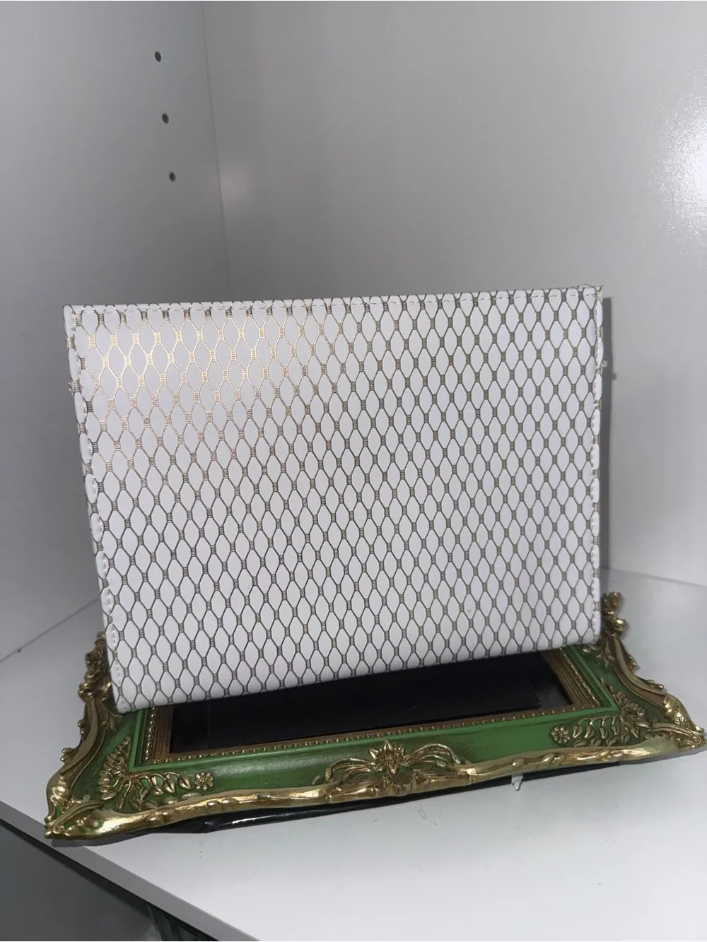 Yves Saint Laurent White & Gold Patterned Cosmetic Case